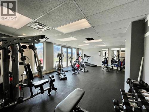 250 Marina Way Unit# 204, Penticton, BC - Indoor Photo Showing Gym Room