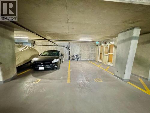 250 Marina Way Unit# 204, Penticton, BC - Indoor Photo Showing Garage