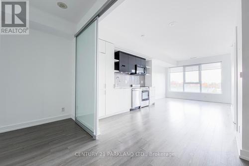 312 - 6 Parkwood Avenue, Toronto, ON - Indoor