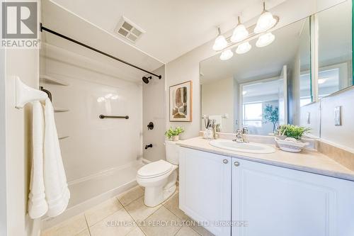 601 - 1200 The Esplanade Road N, Pickering, ON - Indoor Photo Showing Bathroom