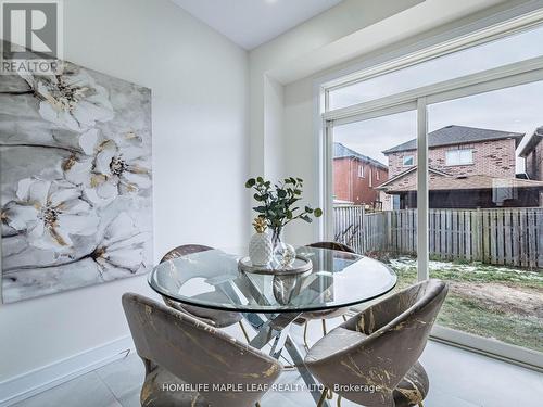 10 Eaglefield Gate, Brampton, ON - Indoor Photo Showing Dining Room