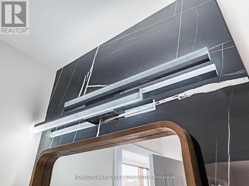 10 Eaglefield Gate, Brampton, ON - Indoor