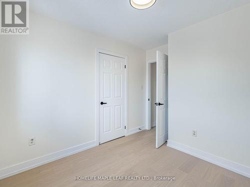 10 Eaglefield Gate, Brampton, ON - Indoor Photo Showing Other Room