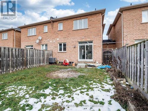 10 Eaglefield Gate, Brampton, ON - Outdoor With Exterior