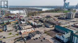 5043 CENTRE STREET  Niagara Falls, ON L2G 3N8