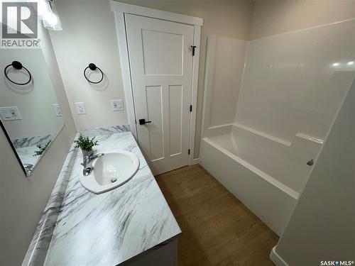 1134 9Th Street, Humboldt, SK - Indoor Photo Showing Bathroom