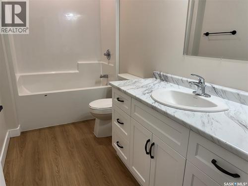 1134 9Th Street, Humboldt, SK - Indoor Photo Showing Bathroom