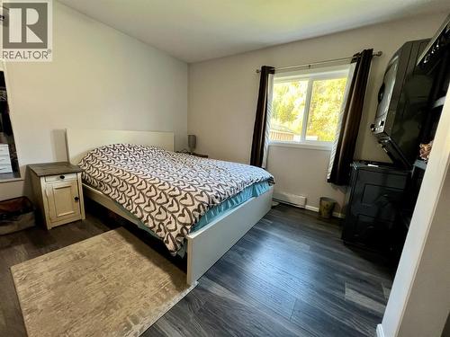 515 Main Street, Slocan, BC - Indoor Photo Showing Bedroom