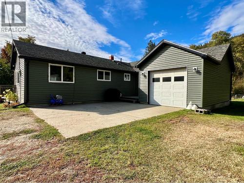 515 Main Street, Slocan, BC - Outdoor With Exterior