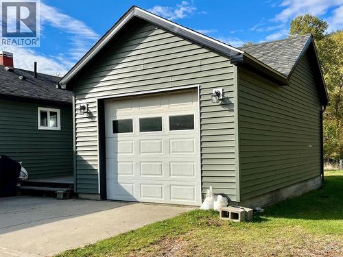 515 Main Street, Slocan, BC - Outdoor