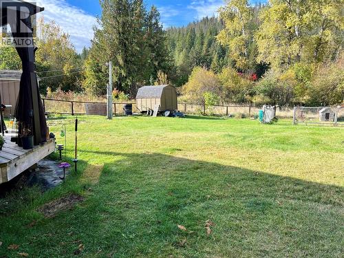 515 Main Street, Slocan, BC - Outdoor