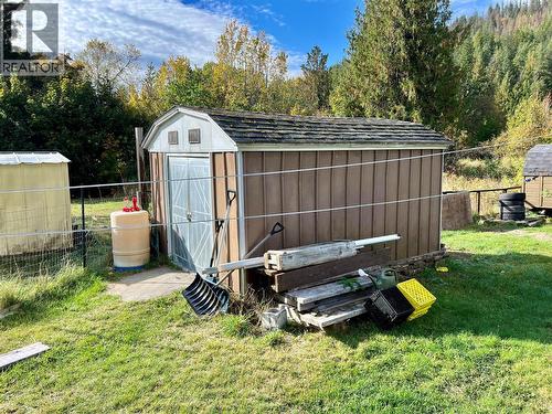 515 Main Street, Slocan, BC - Outdoor