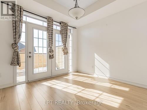 247 Harding Park Street, Newmarket, ON - Indoor Photo Showing Other Room