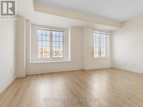 247 Harding Park Street, Newmarket, ON - Indoor Photo Showing Other Room