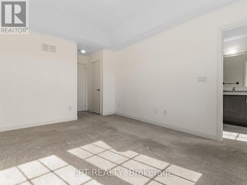 247 Harding Park Street, Newmarket, ON - Indoor Photo Showing Other Room