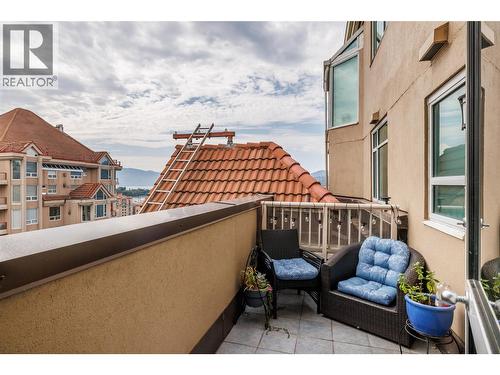 1152 Sunset Drive Unit# 1601, Kelowna, BC - Outdoor With Deck Patio Veranda With Exterior