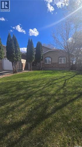 833 Peters AVENUE  Oxbow, SK S0C 2B0