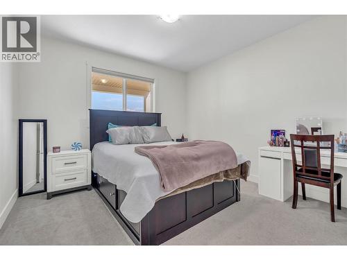 14395 Herron Road Unit# 101, Summerland, BC - Indoor Photo Showing Bedroom