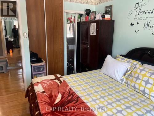 208 - 1660 Bloor Street, Mississauga, ON - Indoor Photo Showing Bedroom