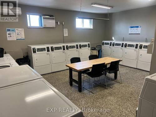 208 - 1660 Bloor Street, Mississauga, ON - Indoor Photo Showing Laundry Room