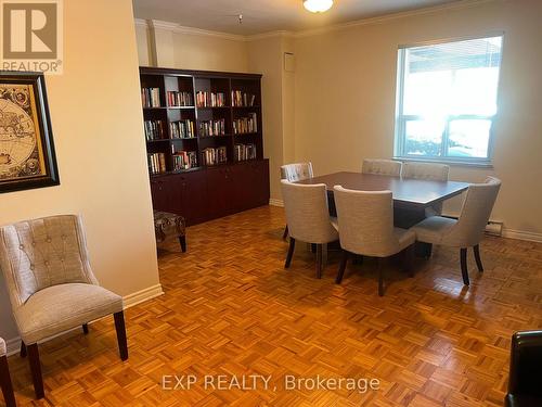 208 - 1660 Bloor Street, Mississauga, ON - Indoor Photo Showing Dining Room