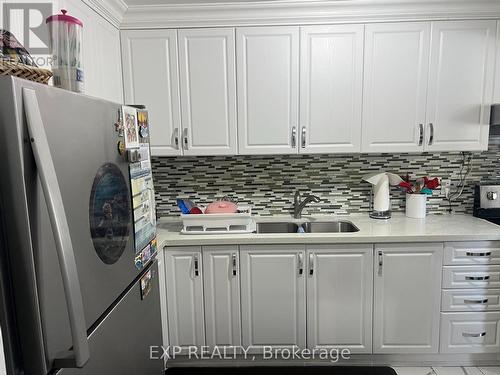208 - 1660 Bloor Street, Mississauga, ON - Indoor Photo Showing Kitchen With Double Sink