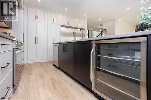 125 Emerald Drive, Red Deer, AB - Indoor Photo Showing Kitchen With Upgraded Kitchen