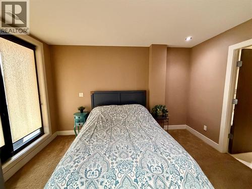 326 Mara Lake Lane Unit# 506, Sicamous, BC - Indoor Photo Showing Bedroom