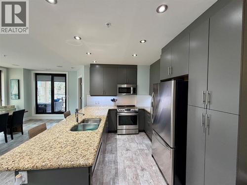 326 Mara Lake Lane Unit# 506, Sicamous, BC - Indoor Photo Showing Kitchen With Double Sink With Upgraded Kitchen