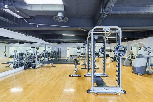 Exercise room - 506-1000 Boul. De Maisonneuve O., Montréal (Ville-Marie), QC - Indoor Photo Showing Gym Room