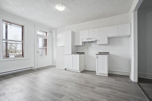 Kitchen - 2307  - 2319 Rue Des Ormeaux, Montréal (Mercier/Hochelaga-Maisonneuve), QC 