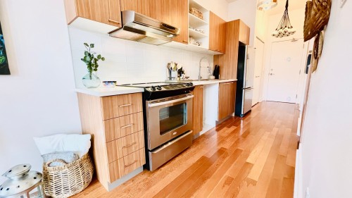 Cuisine - 1.216-479 Av. Mousseau-Vermette, Dorval, QC - Indoor Photo Showing Kitchen