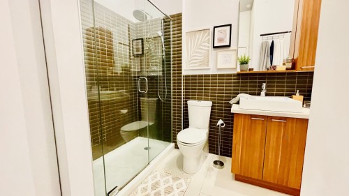 Salle de bains - 1.216-479 Av. Mousseau-Vermette, Dorval, QC - Indoor Photo Showing Bathroom