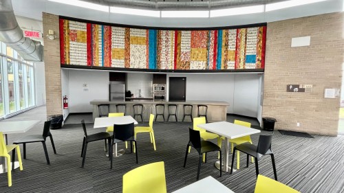 Salle communautaire - 1.216-479 Av. Mousseau-Vermette, Dorval, QC - Indoor