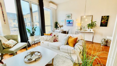 Salon - 1.216-479 Av. Mousseau-Vermette, Dorval, QC - Indoor Photo Showing Living Room