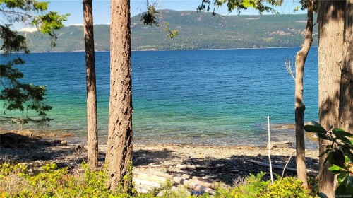 15 Spring Bay Rd, Lasqueti Island, BC 