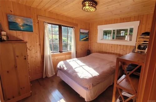 15 Spring Bay Rd, Lasqueti Island, BC 