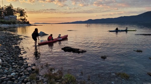 15 Spring Bay Rd, Lasqueti Island, BC 