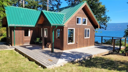 15 Spring Bay Rd, Lasqueti Island, BC 