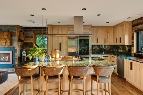 626 Monterey Ave, Oak Bay, BC 