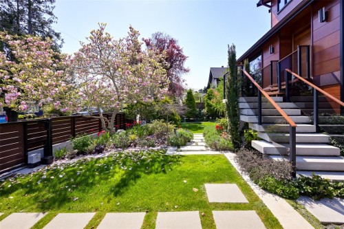 626 Monterey Ave, Oak Bay, BC 