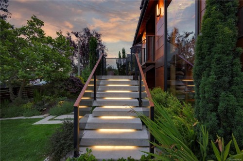 626 Monterey Ave, Oak Bay, BC 