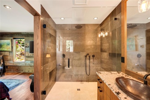 626 Monterey Ave, Oak Bay, BC 