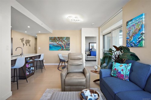 711-728 Yates St, Victoria, BC - Indoor