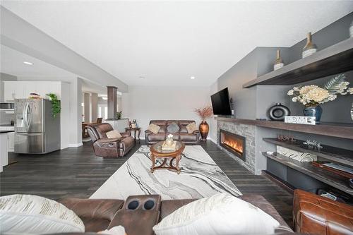 33 Silver Sage Cr, Winnipeg, MB 