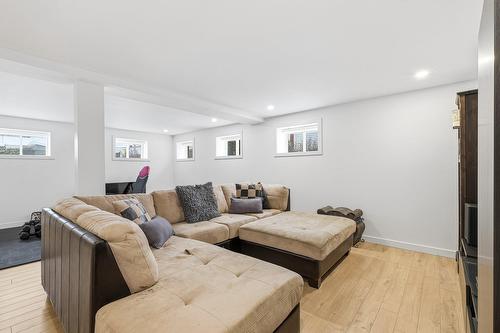 Family room - 161 Rue Vincent-Massey, Beloeil, QC - Indoor