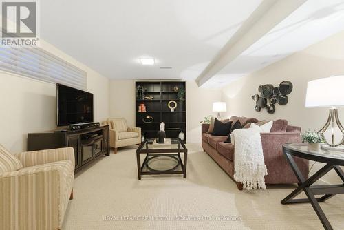 17 Elstree Road, Toronto, ON - Indoor