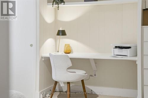 17 Elstree Road, Toronto, ON - Indoor