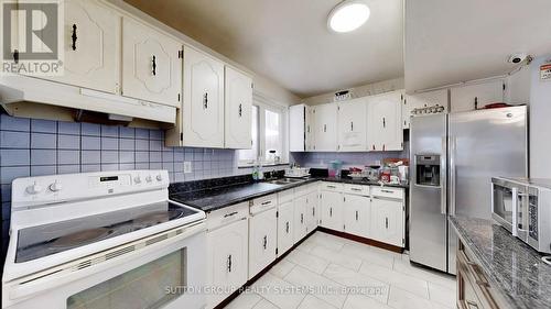 30 Coronado Court, Toronto, ON - Indoor Photo Showing Kitchen With Stainless Steel Kitchen With Double Sink