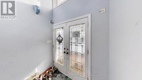 30 Coronado Court, Toronto, ON - Indoor Photo Showing Other Room